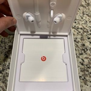 Powerbeats3 Wireless - or best offer
